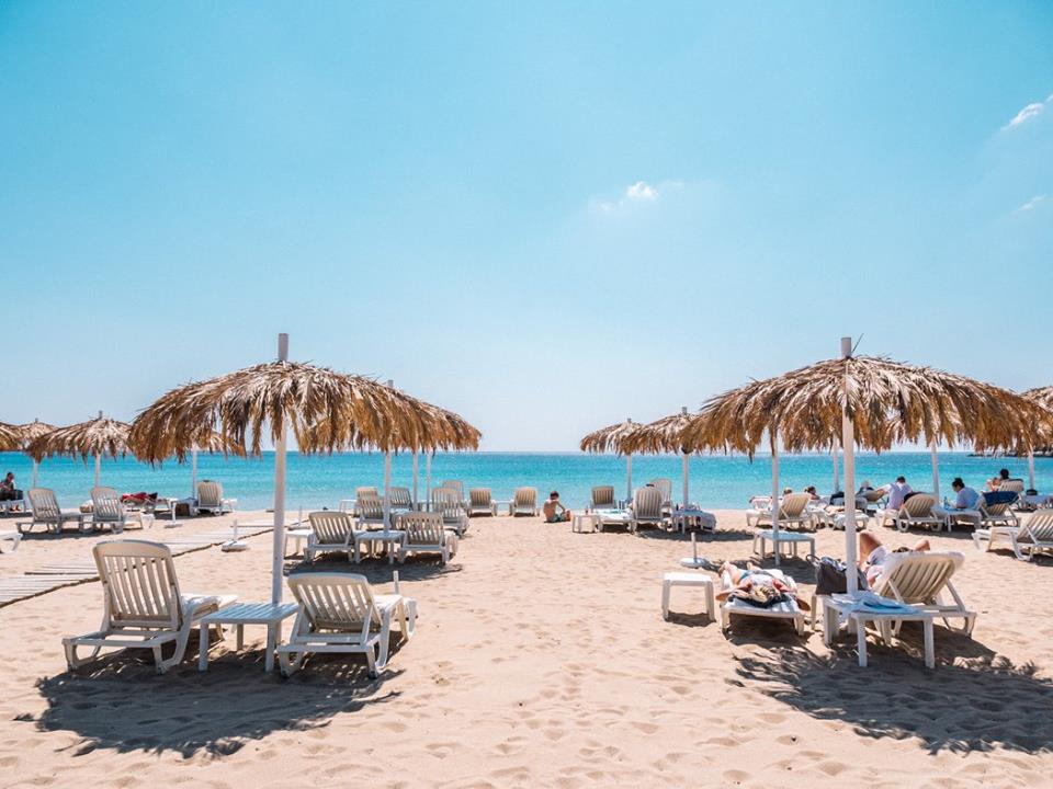 De leukste stranden en beachclubs op Ibiza