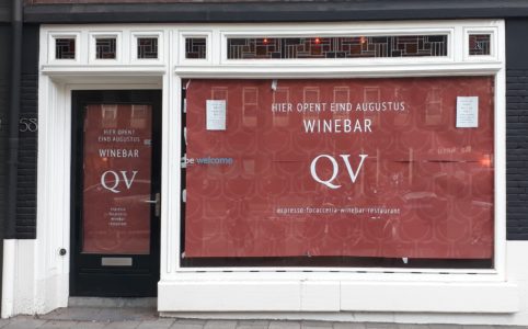 QV Winebar aan de Beethovenstraat in Amsterdam