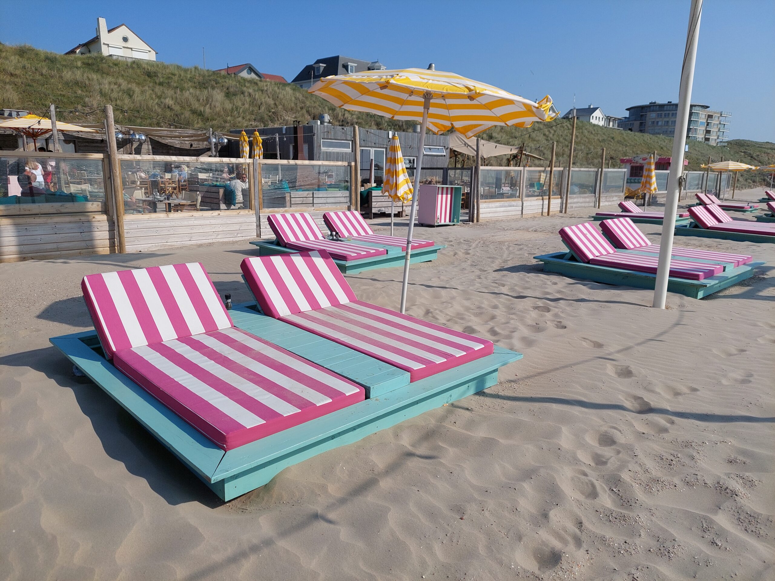 Strandbedje huren in Zandvoort